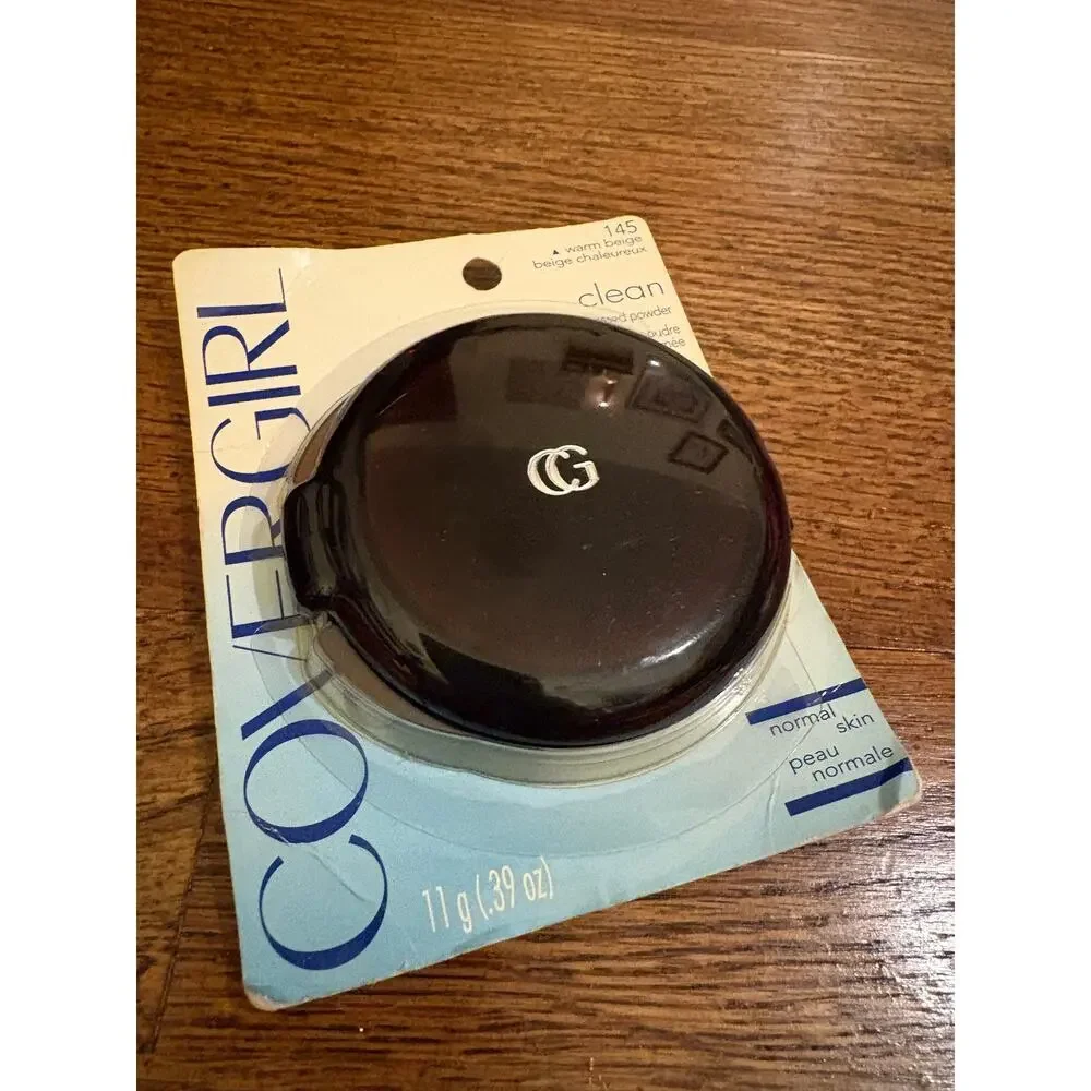 NEW CoverGirl Clean Pressed Powder Warm Beige 145 0.35oz Vintage